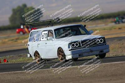 media/Oct-02-2022-24 Hours of Lemons (Sun) [[cb81b089e1]]/9am (Sunrise)/